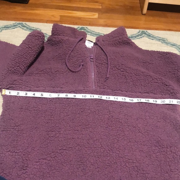 New Victoria’s Secret pink size, small Sherpa hoodie, pull over - Picture 8 of 10